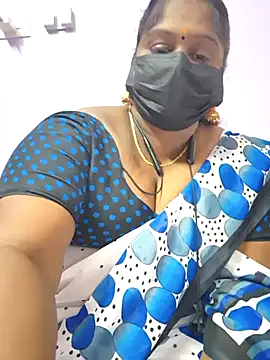 Snapshot of bakyasree143 chatting on October 7, 2025, 2:47 pm bakyasree143 online show from October 7, 2025, 2:47 pm