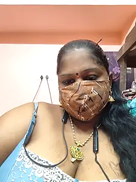 bakyasree143 online show from May 4, 2026, 11:45 pm