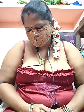bakyasree143 online show from May 10, 2026, 8:47 pm