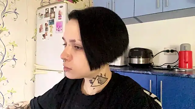 Snapshot of CandaceBlaze chatting on October 7, 2025, 8:28 pm CandaceBlaze online show from October 7, 2025, 8:28 pm