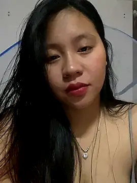 maianhcute online show from October 2, 2025, 12:34 pm