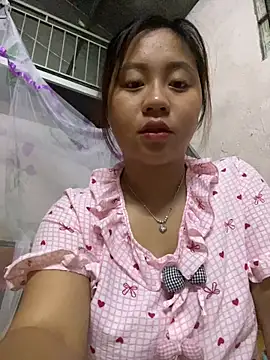 maianhcute online show from May 21, 2026, 10:00 am