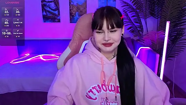 Morana Batt online show from October 18, 2025, 2:14 am