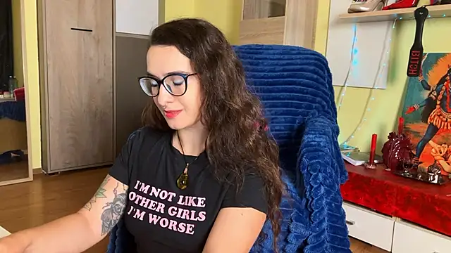 Snapshot of dreamin_blaze chatting on September 25, 2025, 4:54 pm dreamin blaze online show from September 25, 2025, 4:54 pm