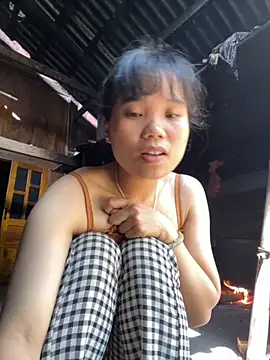 Ngoc-bbi online show from September 23, 2025, 6:05 am