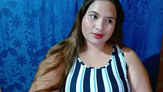 coco curvy online show from October 10, 2025, 3:27 am