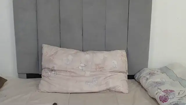 Sexy melanin17 online show from September 22, 2025, 2:35 am