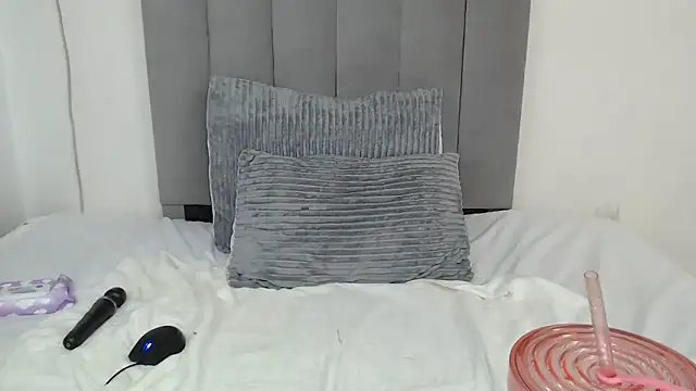 Sexy melanin17 online show from October 23, 2025, 8:18 pm