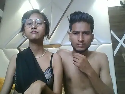 lily 9900 online show from September 14, 2025, 2:38 pm