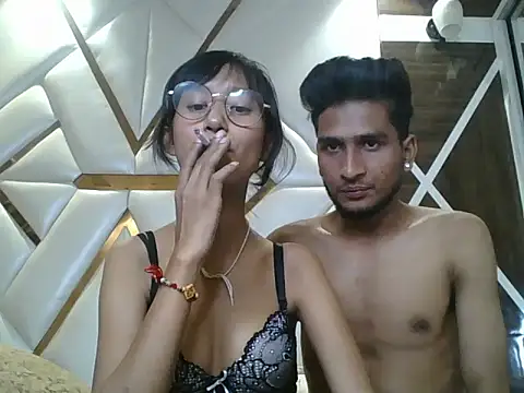 lily 9900 online show from September 17, 2025, 4:30 pm