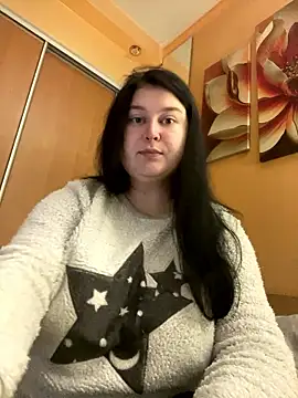 DazzzlingDame online show from January 16, 2026, 6:45 pm