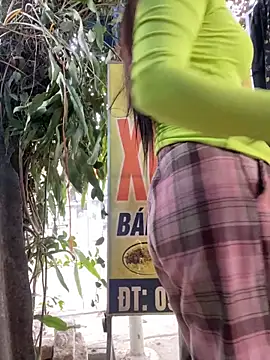 Clara8899 online show from December 5, 2025, 1:03 am