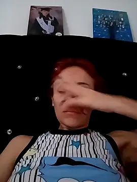 Snapshot of dulcelatin21 chatting on October 6, 2025, 3:09 pm dulcelatin21 online show from October 6, 2025, 3:09 pm