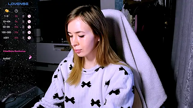 ZoyaMill online show from March 13, 2026, 6:53 am