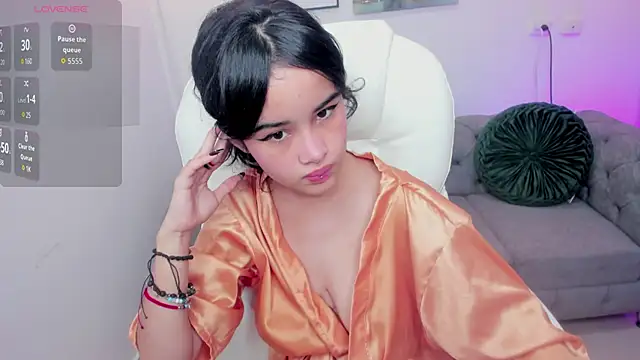 pekylove  online show from September 24, 2025, 12:19 pm