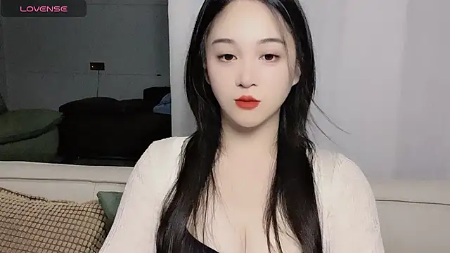 woaiqinqin online show from October 4, 2025, 3:32 pm