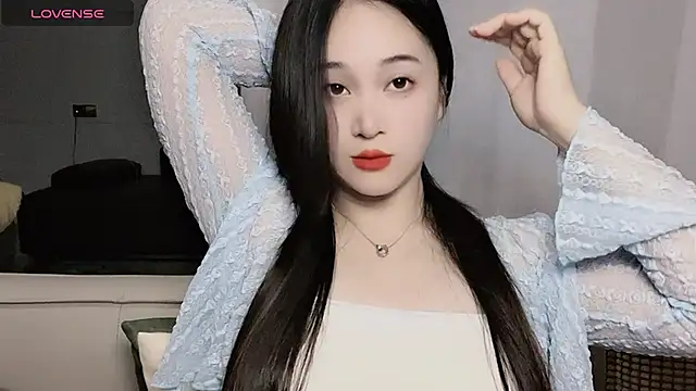 woaiqinqin online show from December 21, 2025, 3:41 pm