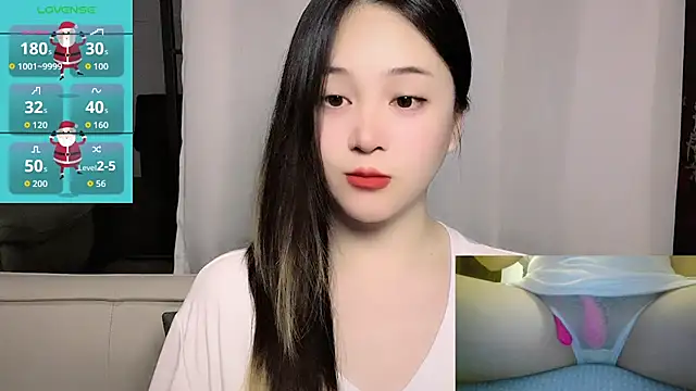woaiqinqin online show from May 10, 2026, 3:50 pm