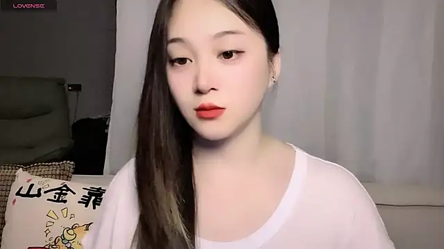 woaiqinqin online show from June 13, 2026, 3:54 pm