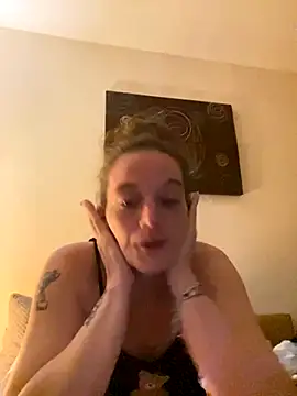 Snapshot of kittykatbean chatting on November 9, 2025, 5:11 pm kittykatbean online show from November 9, 2025, 5:11 pm