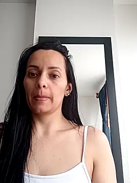 Snapshot of sarita_star chatting on September 18, 2025, 8:22 pm sarita star online show from September 18, 2025, 8:22 pm