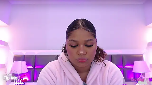 Snapshot of LennaEvans chatting on September 20, 2025, 12:17 pm LennaEvans online show from September 20, 2025, 12:17 pm