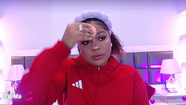 Snapshot of LennaEvans chatting on September 26, 2025, 11:14 am LennaEvans online show from September 26, 2025, 11:14 am