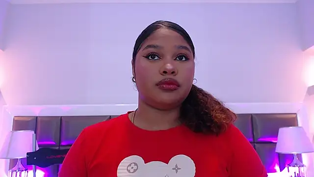 Snapshot of LennaEvans chatting on October 21, 2025, 10:49 am LennaEvans online show from October 21, 2025, 10:49 am