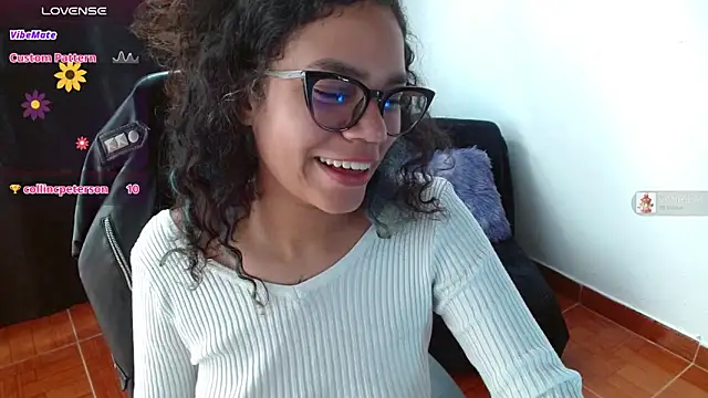 Canela s1 online show from May 9, 2026, 1:49 pm