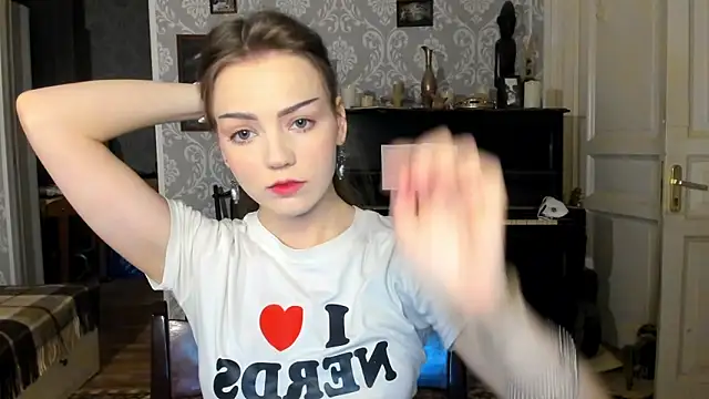 wilson chloe online show from September 10, 2025, 12:21 am