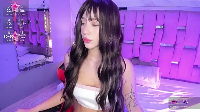 ZharaLux online show from November 11, 2025, 12:38 pm