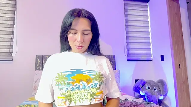 greciadom555 online show from September 16, 2025, 1:56 pm