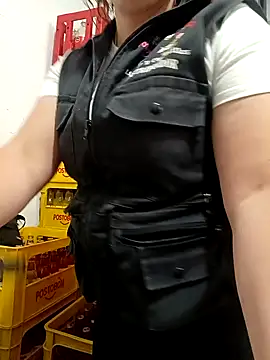 VERONICA  03 online show from September 19, 2025, 2:51 pm