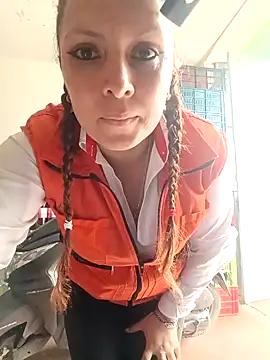 VERONICA  03 online show from December 22, 2025, 1:08 pm