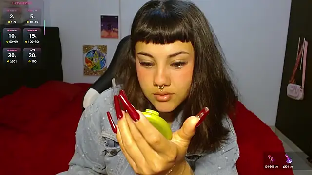 Snapshot of Divinejewel444 chatting on September 29, 2025, 9:03 am Divinejewel444 online show from September 29, 2025, 9:03 am