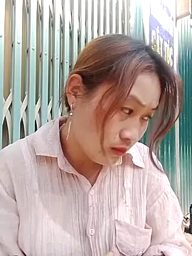 lusy-bae online show from February 6, 2026, 8:07 am