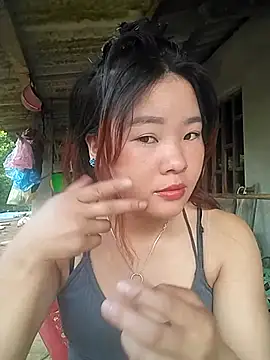lylylove online show from July 14, 2026, 11:32 pm