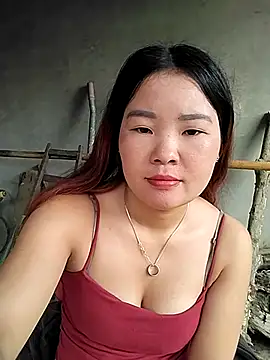 lylylove online show from July 24, 2026, 11:36 pm