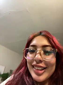 Snapshot of Sara_pink18 chatting on September 9, 2025, 3:50 am Sara pink18 online show from September 9, 2025, 3:50 am
