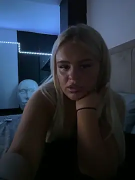 Zaraxrain online show from September 13, 2025, 12:32 am