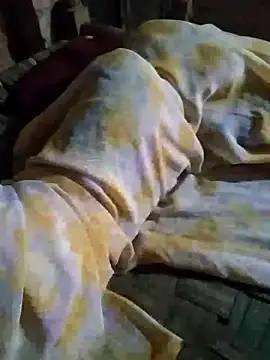 Snapshot of Hott_Nidhi chatting on October 23, 2025, 6:13 am Hott Nidhi online show from October 23, 2025, 6:13 am