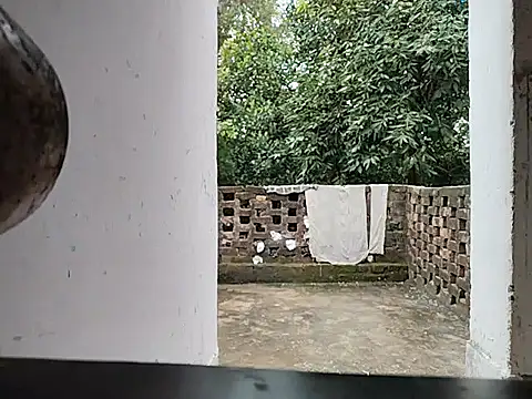 Snapshot of Miss_Sahiba chatting on October 7, 2025, 2:31 am Miss Sahiba online show from October 7, 2025, 2:31 am