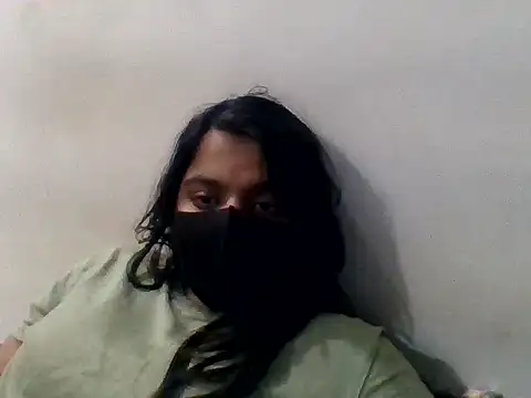 Vaani Singha online show from April 3, 2026, 6:39 pm