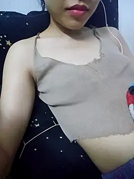  Thaotam  online show from December 14, 2025, 6:12 pm