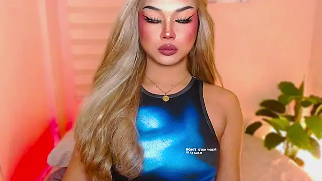 MissRumi Hunter online show from November 4, 2025, 7:35 pm