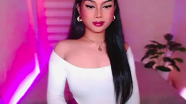 Snapshot of MissRumi_Hunter chatting on May 18, 2026, 8:58 pm MissRumi Hunter online show from May 18, 2026, 8:58 pm