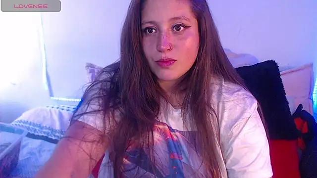 nahomy jonhs online show from October 16, 2025, 9:49 pm