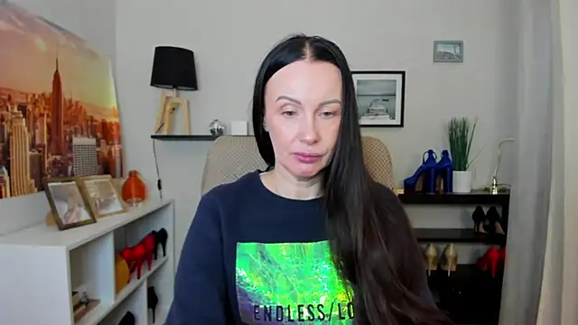 Velvet Jasmine online show from March 19, 2026, 6:28 am