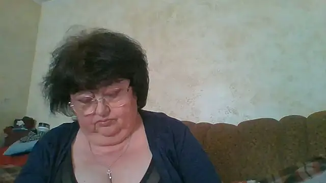 Snapshot of MilaSky5303 chatting on May 23, 2026, 9:46 am MilaSky5303 online show from May 23, 2026, 9:46 am