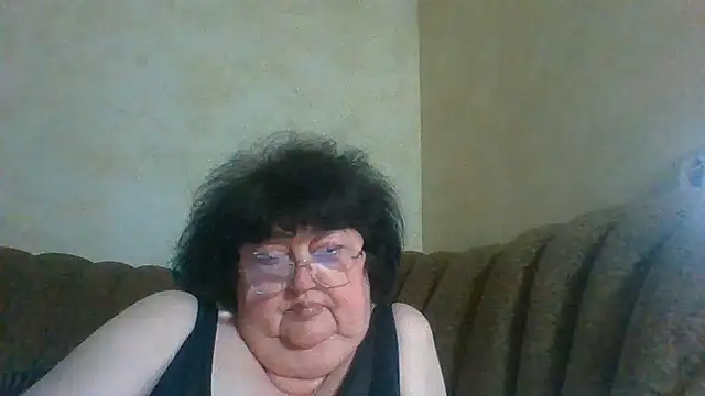 Snapshot of MilaSky5303 chatting on July 31, 2026, 7:57 pm MilaSky5303 online show from July 31, 2026, 7:57 pm